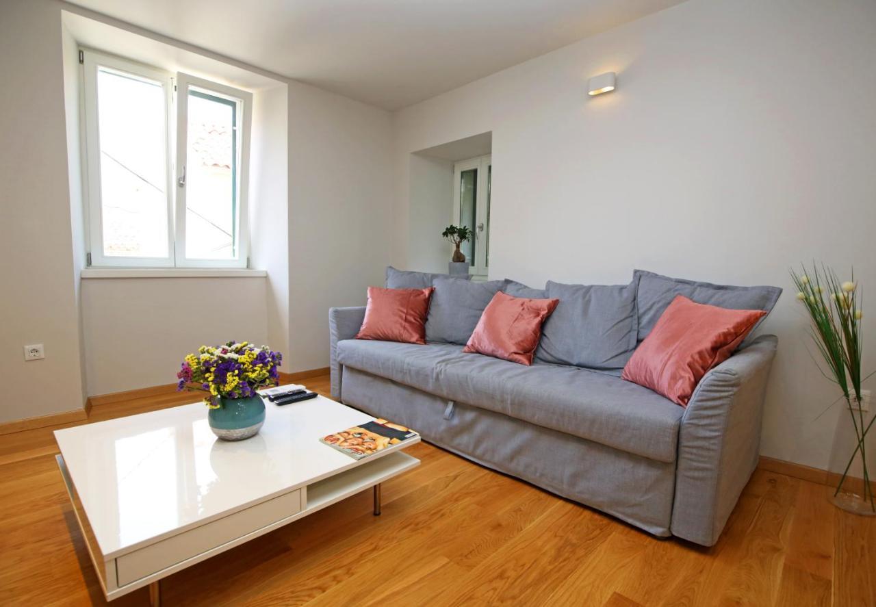 Apartment Volat Sibenik Bagian luar foto