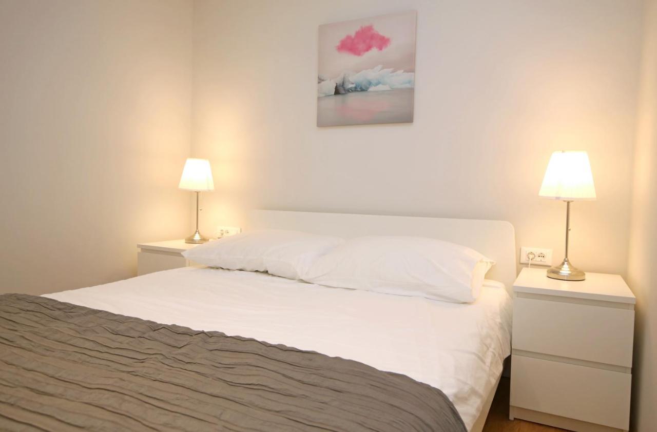Apartment Volat Sibenik Bagian luar foto