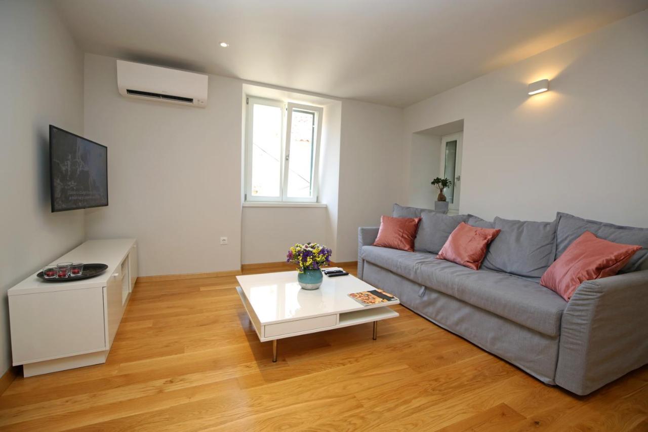 Apartment Volat Sibenik Bagian luar foto