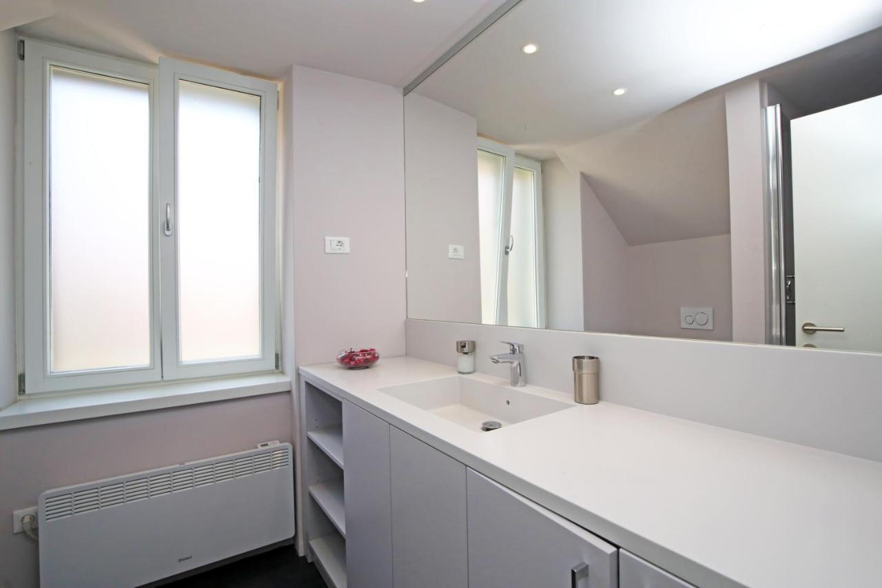 Apartment Volat Sibenik Bagian luar foto